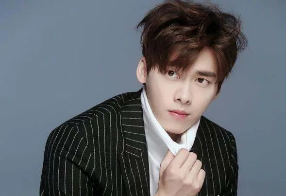 李易峰方否认与方安娜恋情,为何会怀疑他们恋爱了呢?