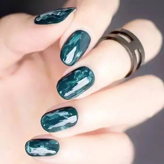 2018圣诞美甲图片 可爱圣诞老人美甲图片