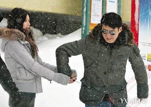 黎明乐基儿调情照片公然调情被偷拍