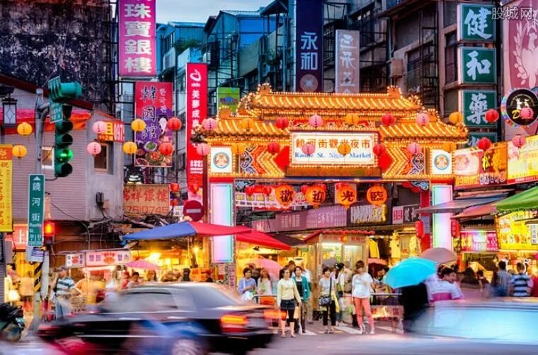 台湾年轻人眼中的大陆 深度揭秘台湾发展现状