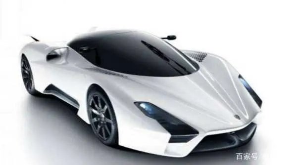 陆地巡洋舰和霸道哪个好？有什么区别？