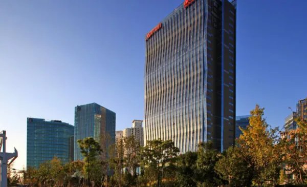 绿地集团破产是真的假的