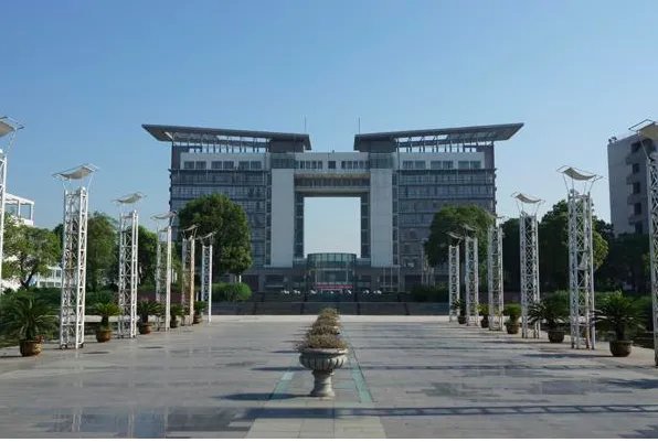 浙江专科学校排名