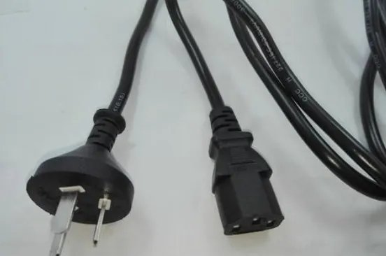 三线插头怎么接两线