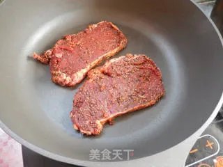黑椒牛排
