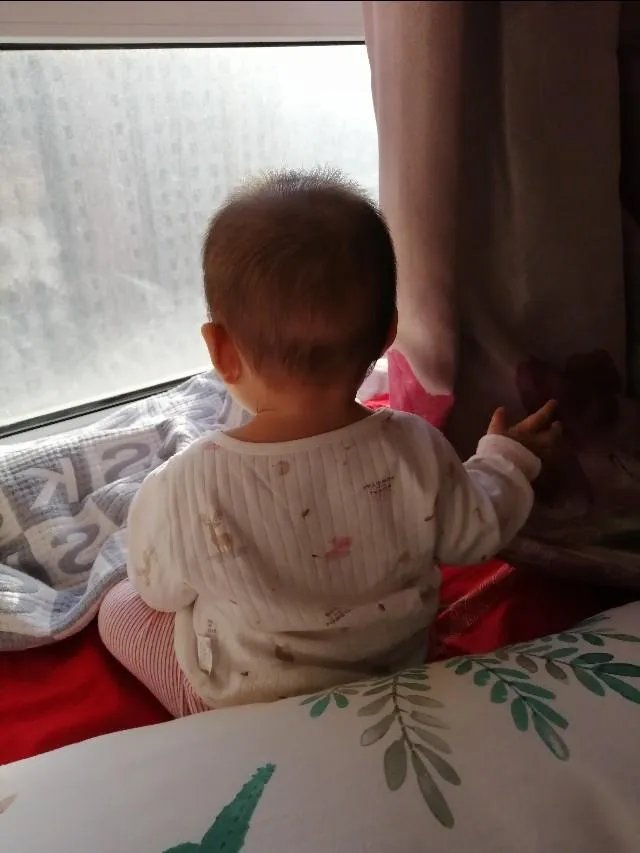 十个月宝宝早教有必要吗?