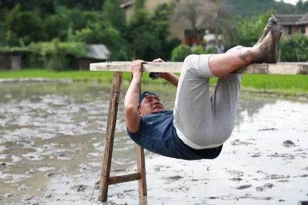 胡军被爆和刘烨曾经有过交往，他们两人真实关系如何？