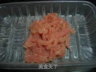 蒜苗炒肉丝