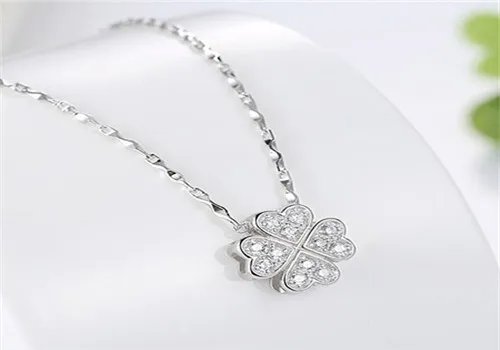 女项链款式图片 女士带什么项链好看