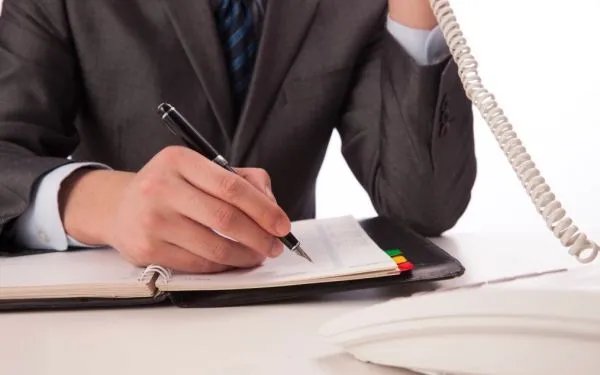 我国宪法规定中华人民共和国的国家机构实行什么的原则