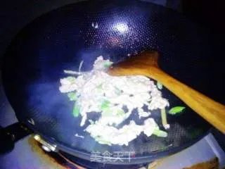 清清爽爽——萝卜丝炒肉