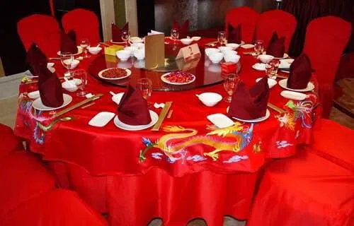 结婚酒席图片欣赏 婚宴酒席多少钱一桌