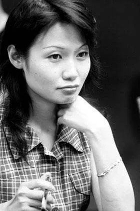 冯珏的家庭背景