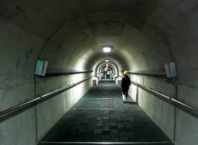 新关角隧道的建设历程