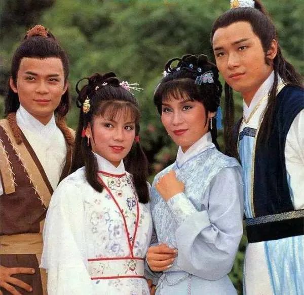 同样演“杨康”,把苗侨伟、袁弘放在一起看,差距就出来了,谁更符合人物?