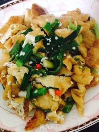 蒜苗炒煎豆腐