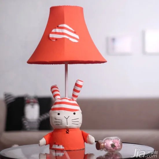 各式台灯图片欣赏 精美台灯设计