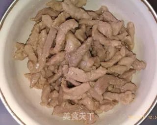 韭黄炒肉丝