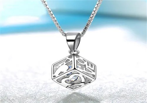 女项链款式图片 女士带什么项链好看