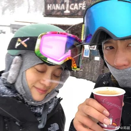 邓超发文为孙俪征集生日礼物，热评第一是“屁”，他会如何收场？