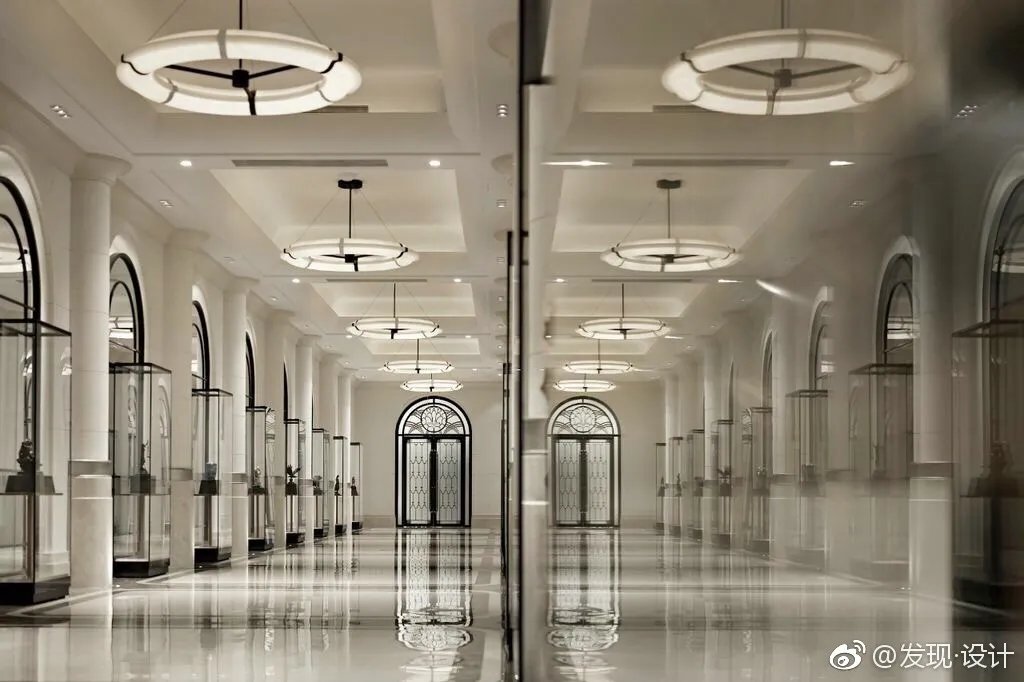 高清全案图片在天津天房光合谷展售中心的设计中，设计师用当...