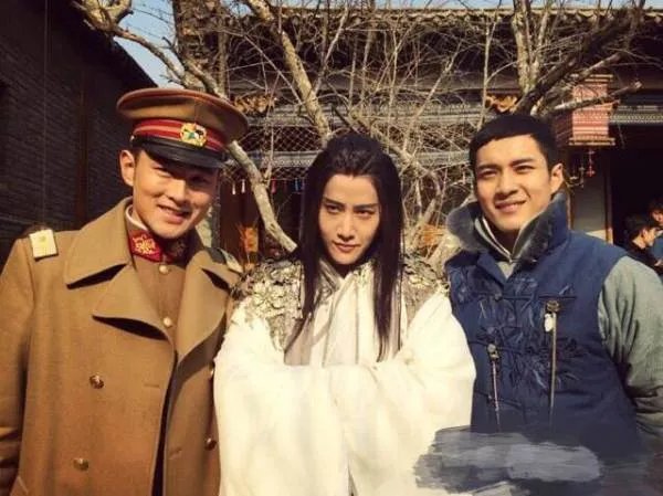 吕文君的真实身份