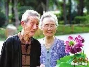 以“生死绝恋”为题,该怎么写一首藏头诗?