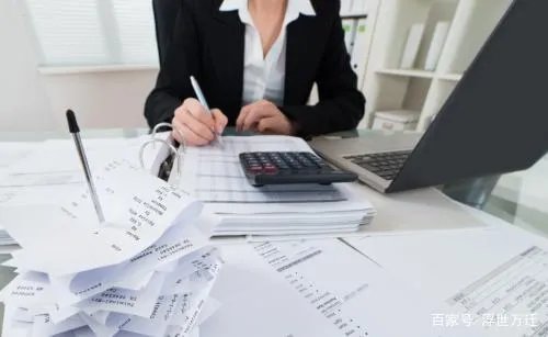 丁磊看衰会计和金融专业，你觉得会计金融专业会没落吗？