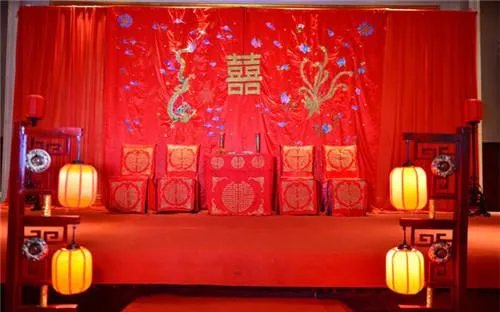 中式婚礼现场图片 怎么布置中式婚礼好看