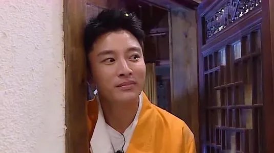 贾乃亮综艺复出后爱火再燃，疑似走出情伤？