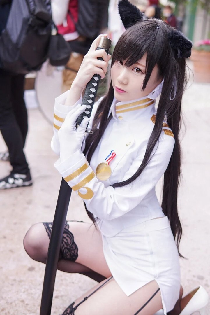 日本美女Coser写真美图欣赏 妹子皮肤白皙身材出众