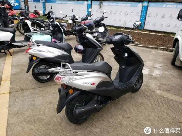 教你买性价比最高的本田踏板车摩托车,该买五羊本田还是新大洲本田