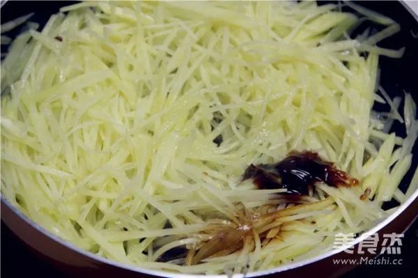 做法,酸溜土豆丝怎么做好吃,酸溜土豆丝的家常做法