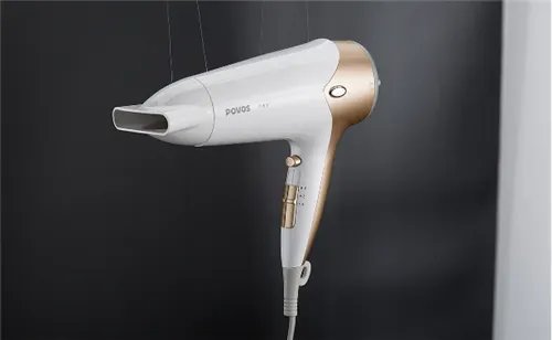 吹风机的功率一般多大