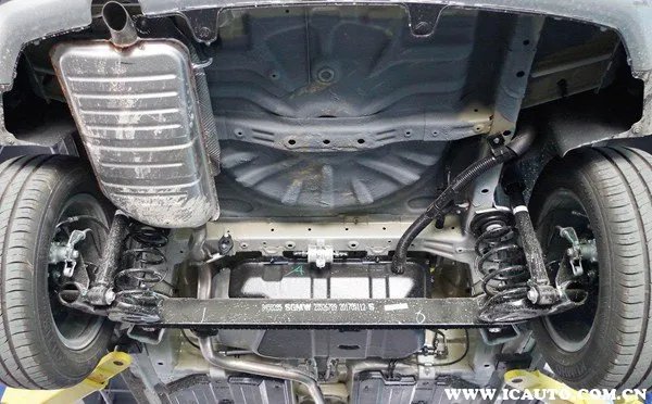 元宝梁更换是事故车吗？换过元宝梁的车贬值多少