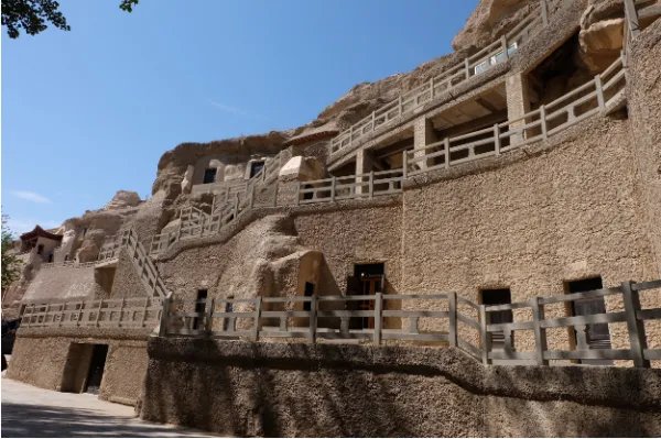 莫高窟在哪里个城市