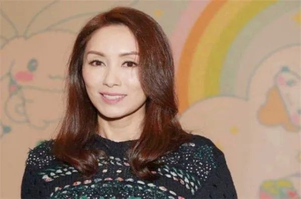 香港小姐冠军出炉，黄嘉雯可以说是翻版的郭可盈吗？