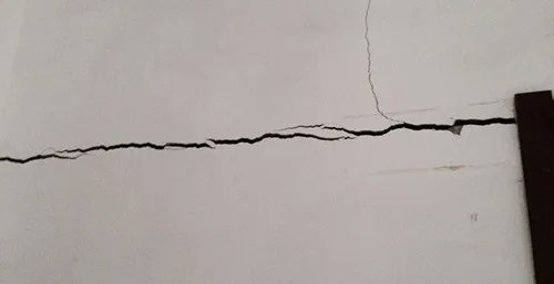 墙面裂缝如何处理