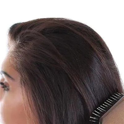 头发颜色浅褐色怎么回事