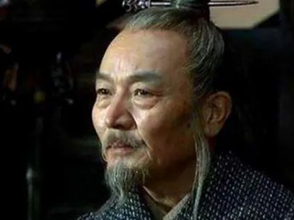 曹操为何要挟天子以令诸侯?他的目的是什么