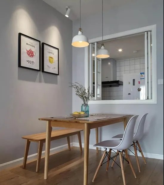 实墙换成玻璃隔断,竟然这么有用