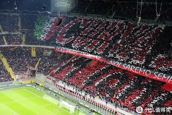 关于意大利旅行的那些事 篇二:AC米兰vs尤文图斯