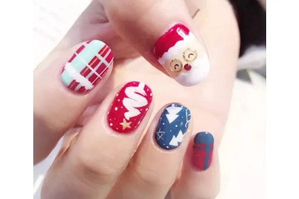 2018圣诞美甲图片 可爱圣诞老人美甲图片