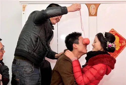 闹新房的招数有哪些 新颖的闹洞房招数盘点