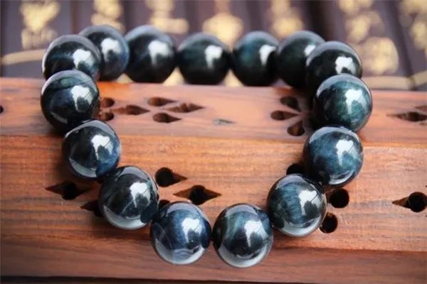 蓝虎眼石的功效与作用 功效很神奇