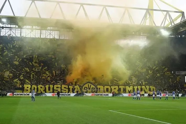 鲁尔德比半场换3人扳4球是真的吗？