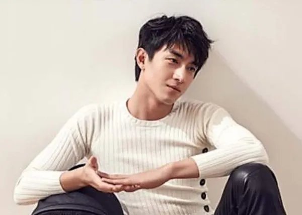 翻看林更新微博，他有哪些自黑名场面？