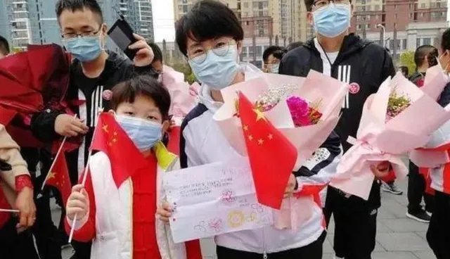 还记得张静静吗?归国丈夫还是接受不了张静静离去,如今怎样了?
