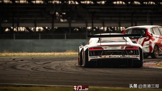 F1赛车和超级跑车，哪个更快？为什么？