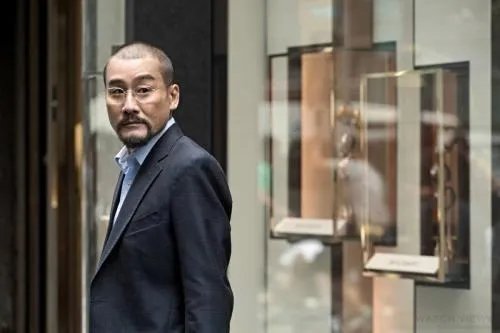 梁家辉到底是一个什么样的人？